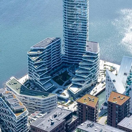 Premium High-street W Large Private Terrace Apartment